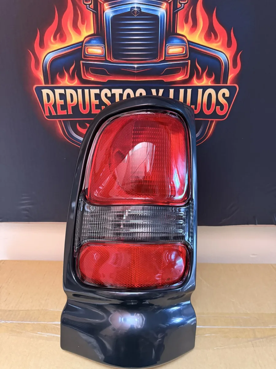 Stop Dodge RAM 1500 en Repuestos y Lujos el 7
