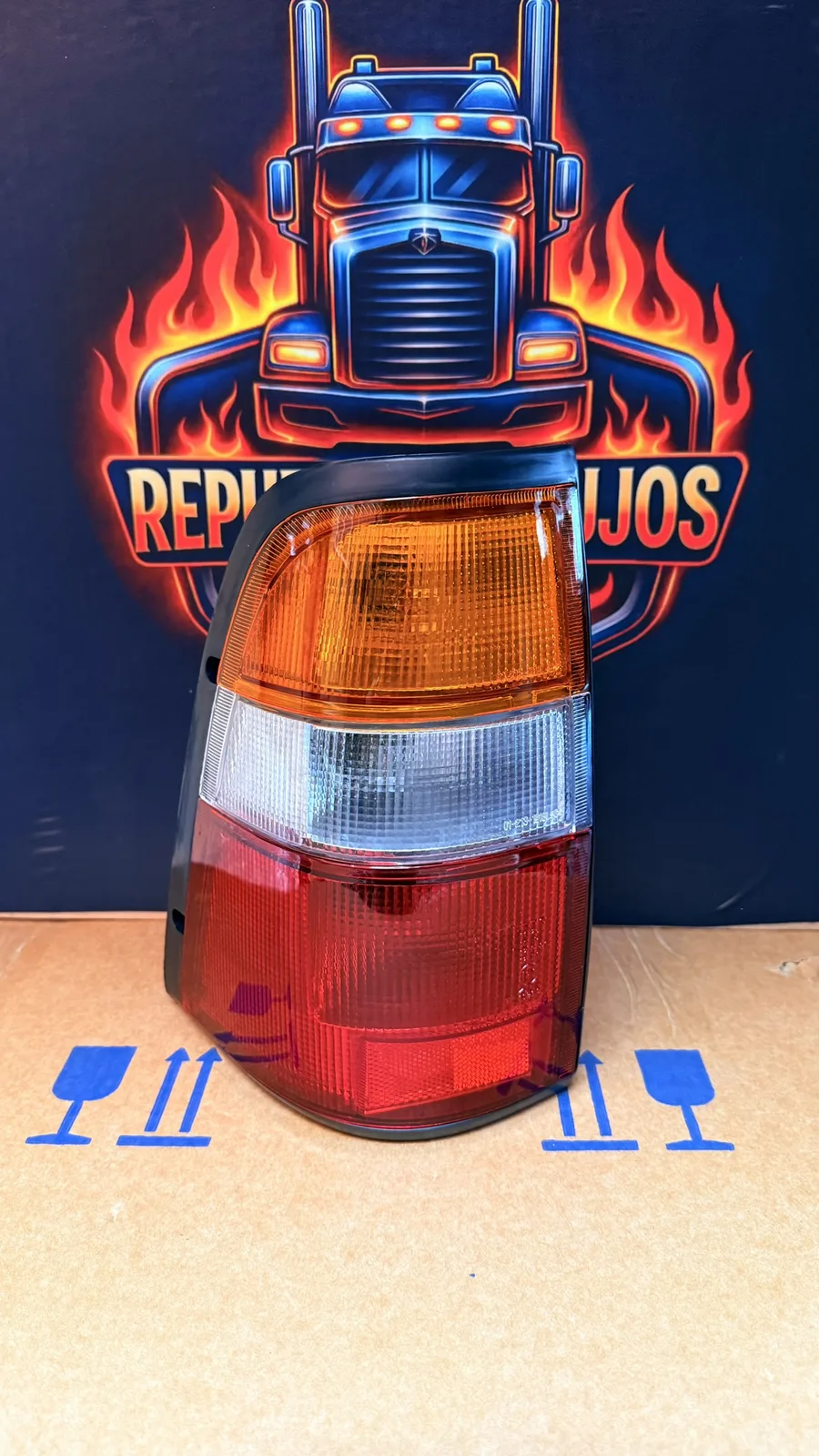 Stop Chevrolet Luv 2300 mod 1997 a 1999 3 colores en Repuestos y Lujos el 7