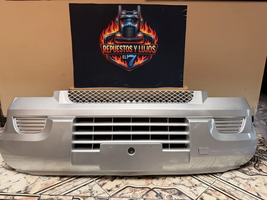 Bomper Delantero Chevrolet Van N300 Carga en Repuestos y Lujos el 7